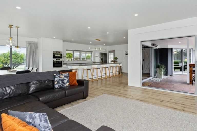 Photo of property in 206 Napier Road, Havelock North, Hastings, 4180