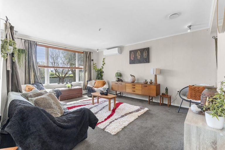 Photo of property in 71 Mountain Road, Sentry Hill, New Plymouth, 4373