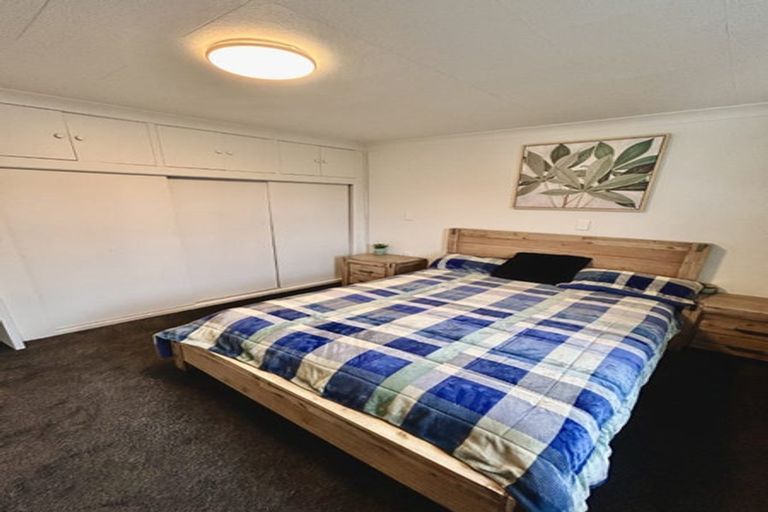 Photo of property in 360 Blenheim Road, Upper Riccarton, Christchurch, 8041