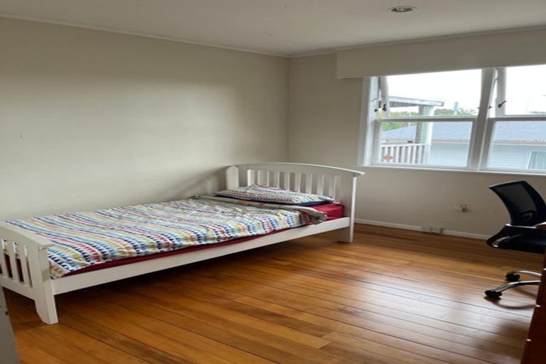 Photo of property in 140 Ti Rakau Drive, Pakuranga, Auckland, 2010