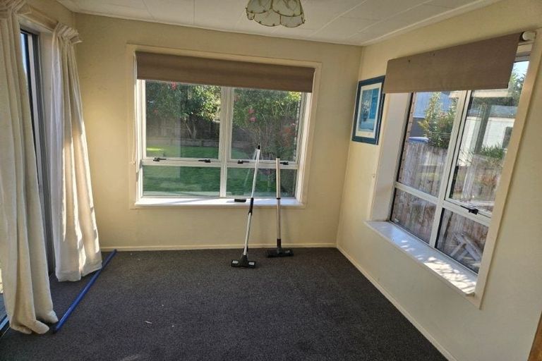 Photo of property in 35 Ranger Street, Mairehau, Christchurch, 8052