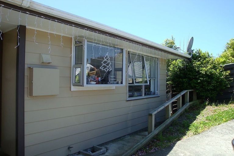Photo of property in 30 Staithes Drive North, Whitby, Porirua, 5024