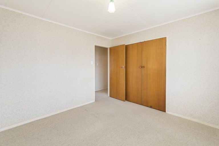 Photo of property in 16 Blenheim Place, Feilding, 4702
