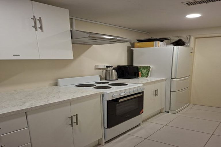 Photo of property in 21 Awatere Avenue, Beerescourt, Hamilton, 3200