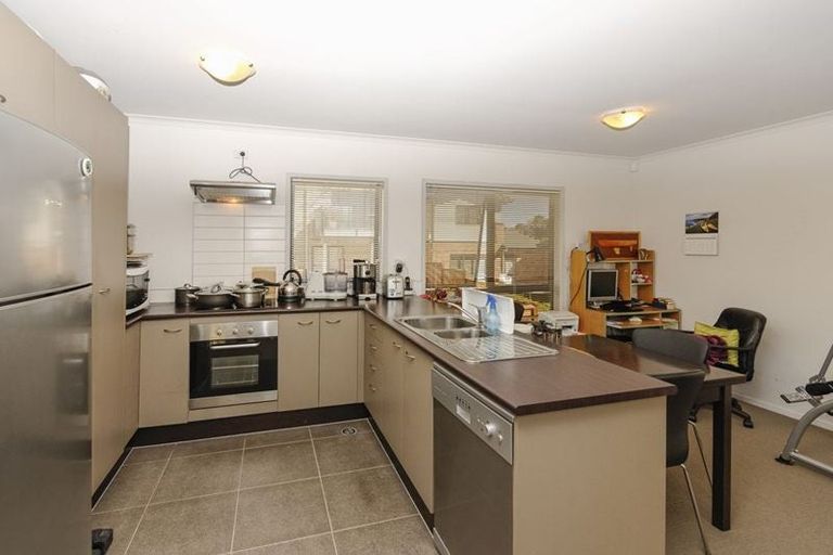 Photo of property in St Claire Village, 43/172 Mcleod Road, Te Atatu South, Auckland, 0610