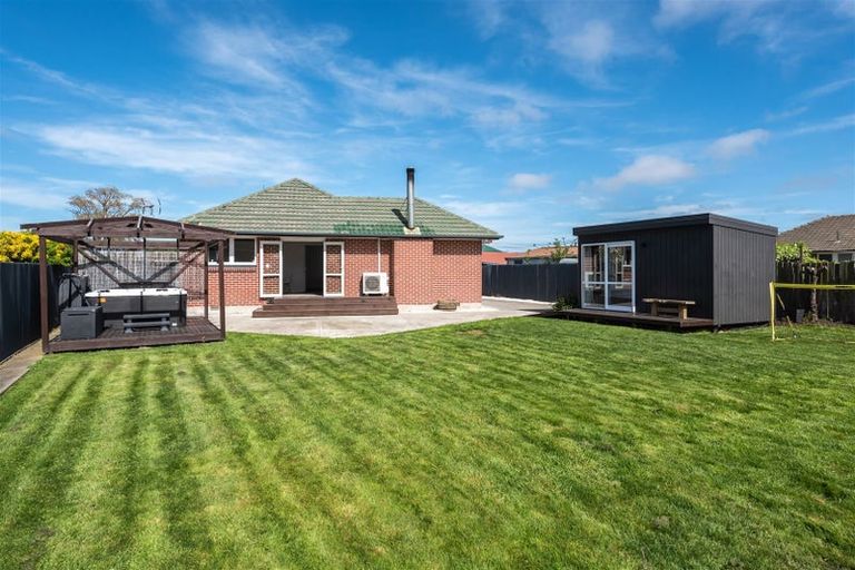 Photo of property in 26 Pauline Street, Linwood, Christchurch, 8062
