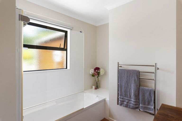 Photo of property in 244 Waitohu Valley Road, Otaki, 5583