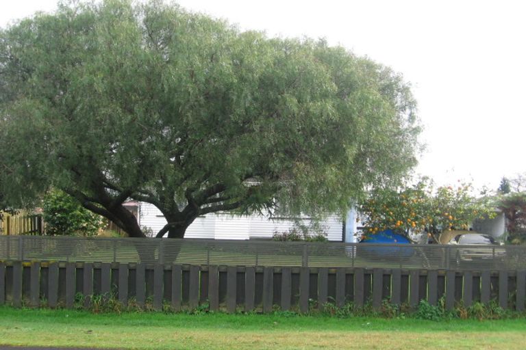 Photo of property in 1/14 Short Street, Papakura, 2110