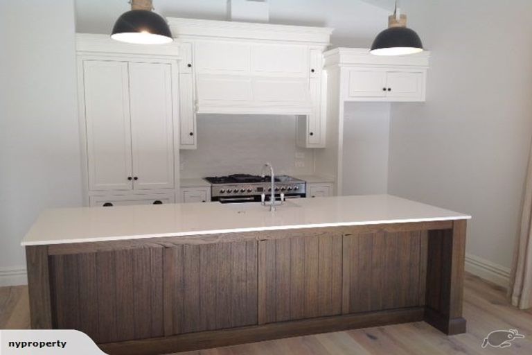 Photo of property in 35 Cassinia Close, Papamoa Beach, Papamoa, 3118