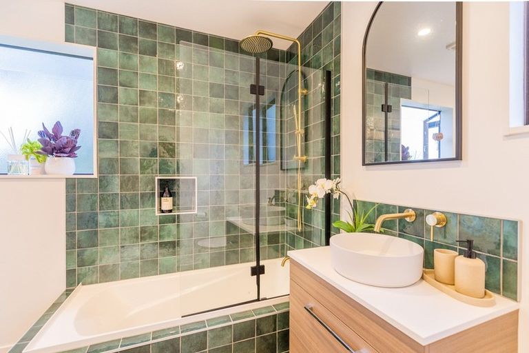 Photo of property in 104a Manly Street, Paraparaumu Beach, Paraparaumu, 5032