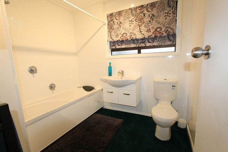 Photo of property in 1 Montrose Place, Tokoroa, 3420