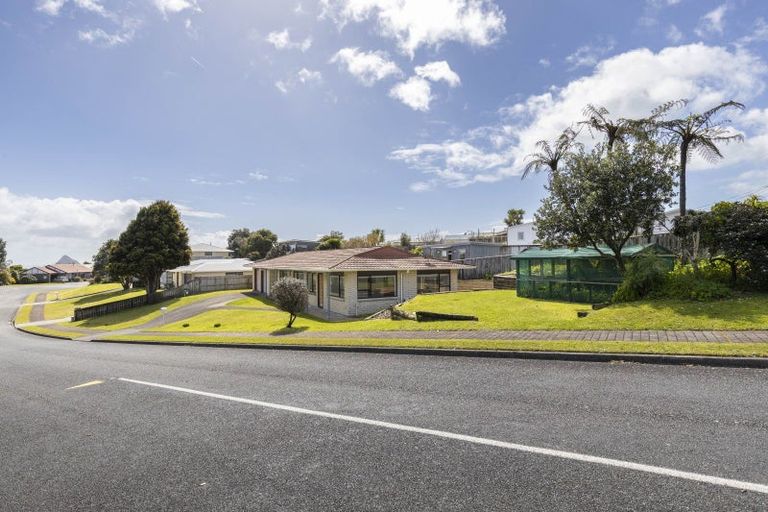 Photo of property in 2 Squire Place, Blagdon, New Plymouth, 4310
