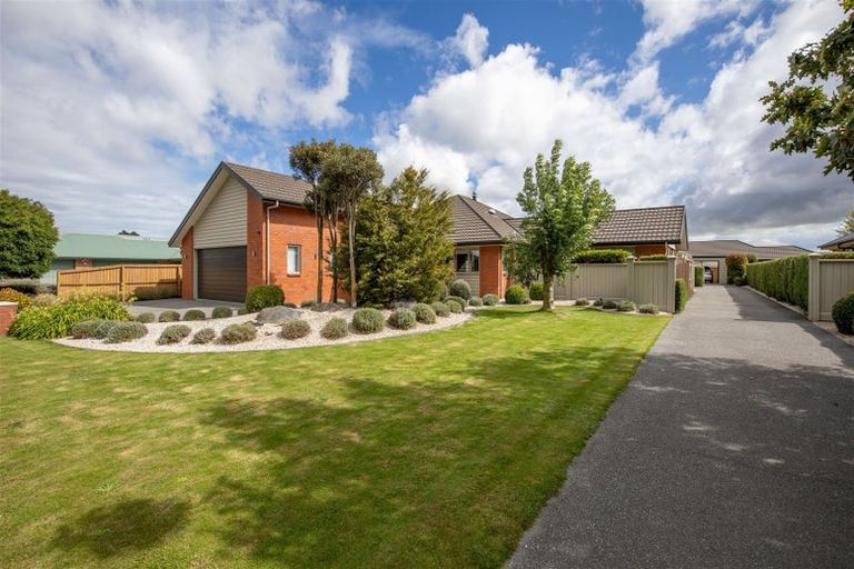 Photo of property in 22 Melville Crescent, Rolleston, 7614