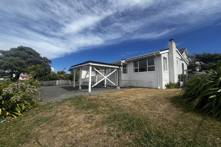 Photo of property in 58 Te Pene Avenue, Titahi Bay, Porirua, 5022