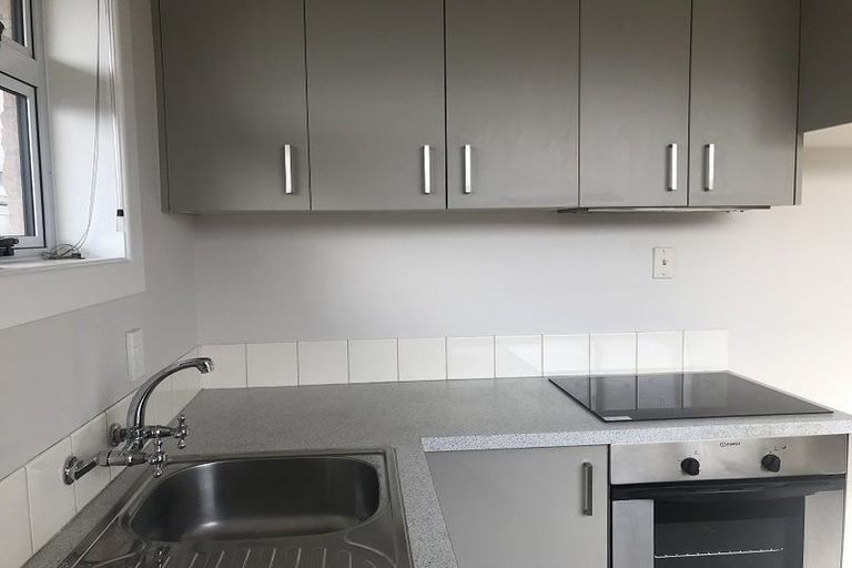 Photo of property in 1/41 Lyndon Street, Riccarton, Christchurch, 8041