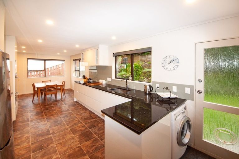 Photo of property in 40 Cortina Avenue, Johnsonville, Wellington, 6037