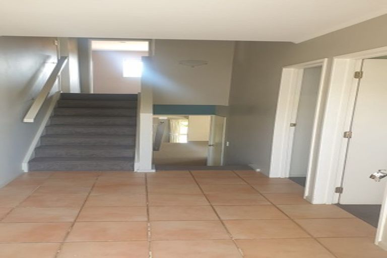 Photo of property in 46 Fitzwilliam Drive, Torbay, Auckland, 0630