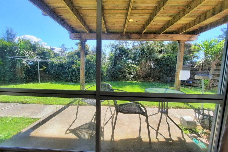 Photo of property in 1/27 Shanaway Rise, Hillcrest, Auckland, 0627