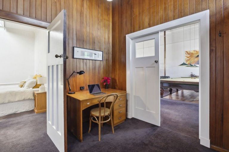 Photo of property in 52 Russell Street, Dunedin Central, Dunedin, 9016