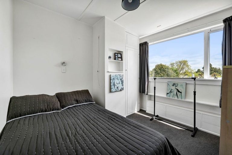 Photo of property in 3 Surrey Street, Stratford, 4332