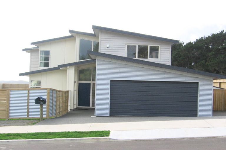 Photo of property in 37 Winsley Terrace, Churton Park, Wellington, 6037