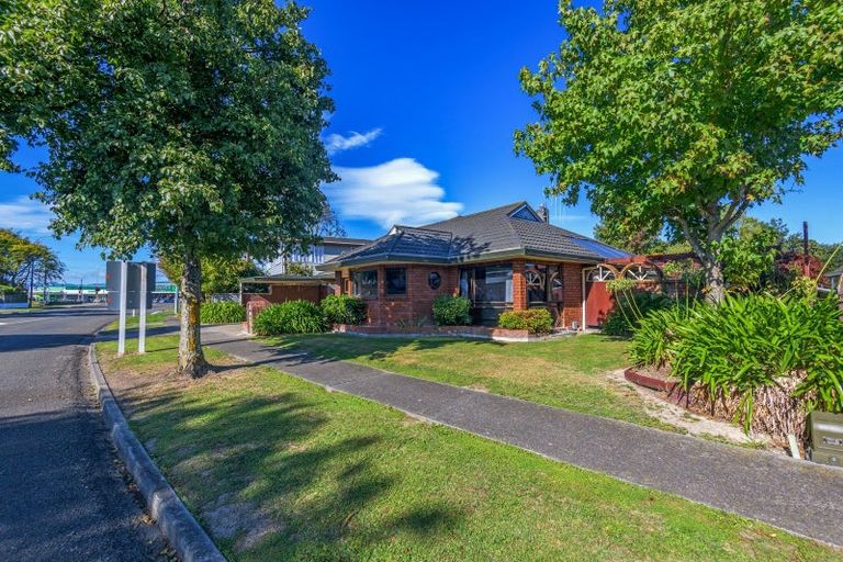 Photo of property in 188 Amberley Avenue, Highbury, Palmerston North, 4412