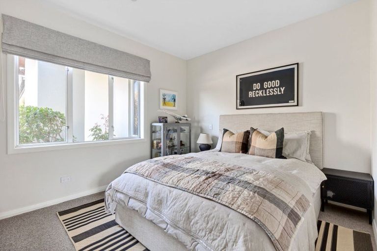 Photo of property in 1 Norfolk Drive, Cambridge, 3434