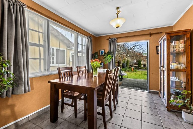 Photo of property in 24 Dundee Drive, Flaxmere, Hastings, 4120