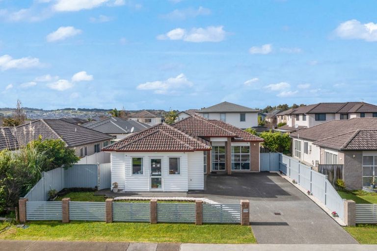 Photo of property in 15 Dromoland Drive, Flat Bush, Auckland, 2019