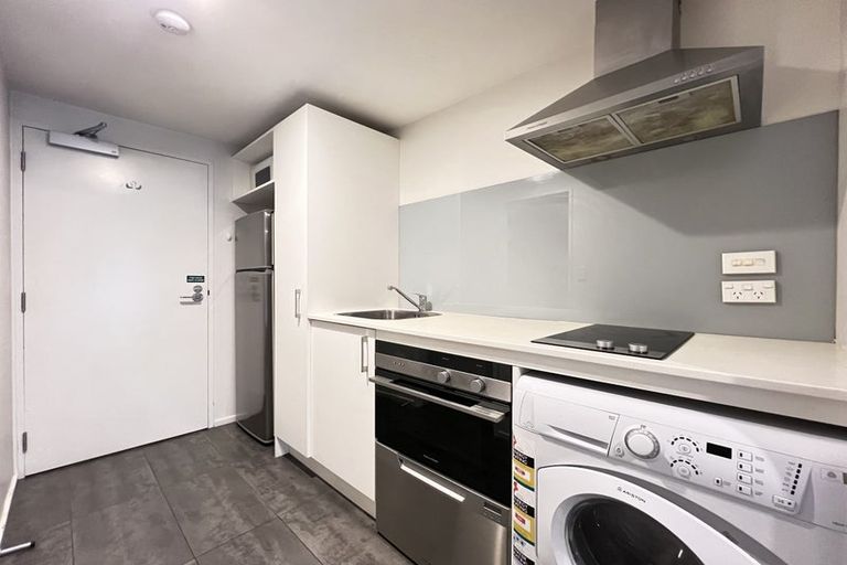 Photo of property in 18/180 Marine Parade, New Brighton, Christchurch, 8083