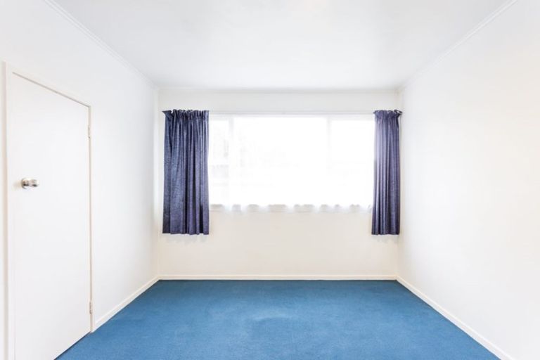 Photo of property in 13/85 Edmonton Road, Henderson, Auckland, 0612