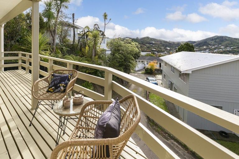 Photo of property in 9 Ridd Crescent, Karori, Wellington, 6012