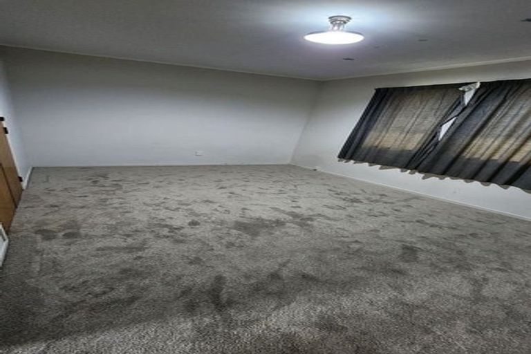 Photo of property in 2/104 Fitzroy Street, Papatoetoe, Auckland, 2104