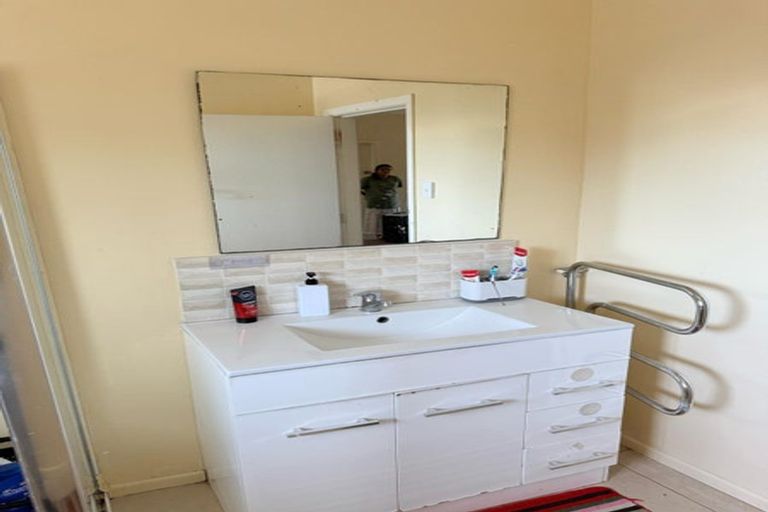 Photo of property in 90 Gardner Avenue, New Lynn, Auckland, 0600