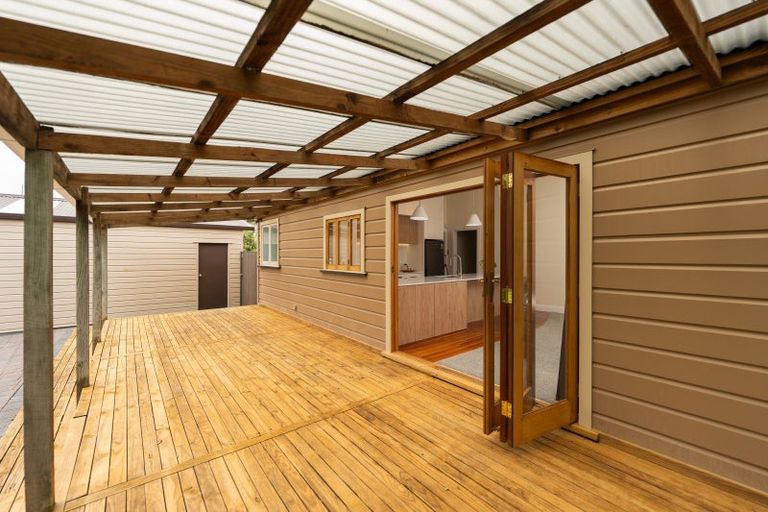 Photo of property in 435 College Street, Hokowhitu, Palmerston North, 4410