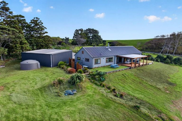 Photo of property in 2760 South Head Road, South Head, 0874
