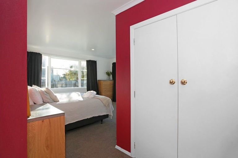 Photo of property in 3b Wellington Street, Feilding, 4702