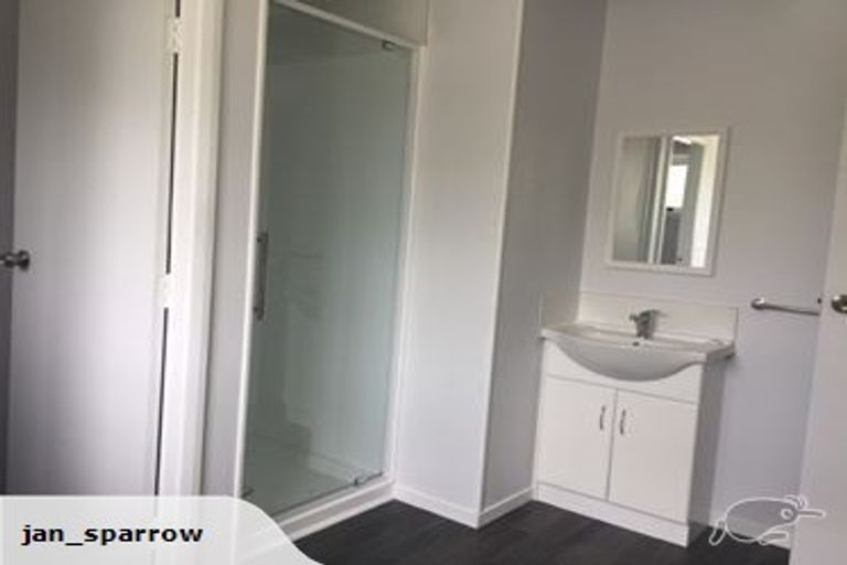 Photo of property in 20 George Street, Levin, 5510