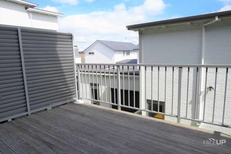 Photo of property in 144 Hobsonville Point Road, Hobsonville, Auckland, 0616