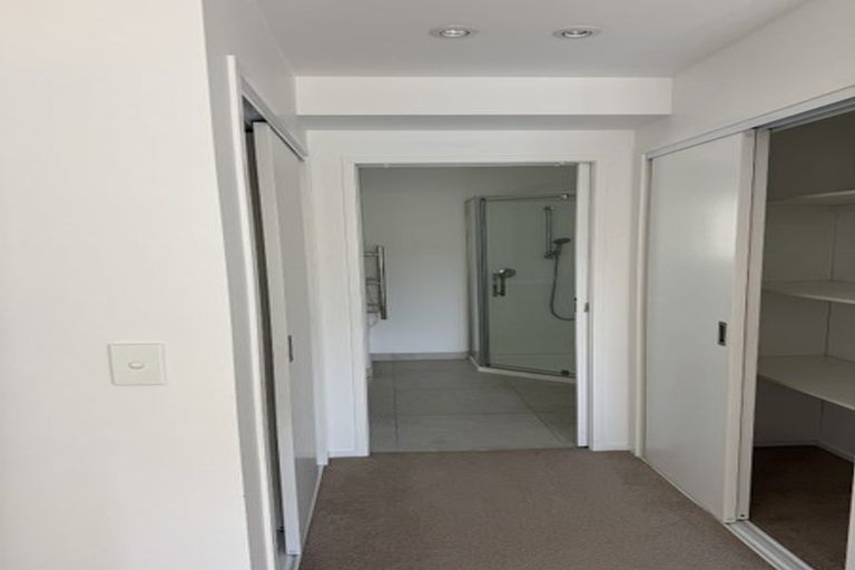 Photo of property in 83 Fernhill Way, Oteha, Auckland, 0632