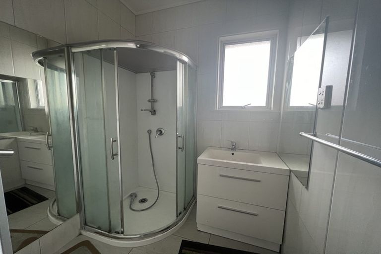 Photo of property in 2/50 Huia Road, Papatoetoe, Auckland, 2025