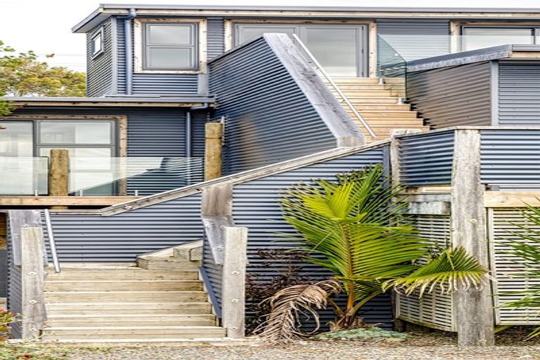 Photo of property in 72 Parapara Beach Road, Parapara, Collingwood, 7182