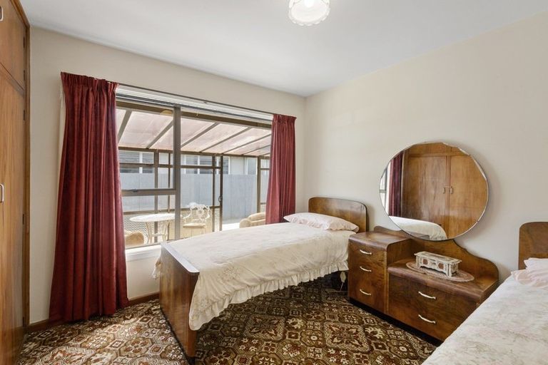 Photo of property in 220 Harewood Road, Bishopdale, Christchurch, 8053