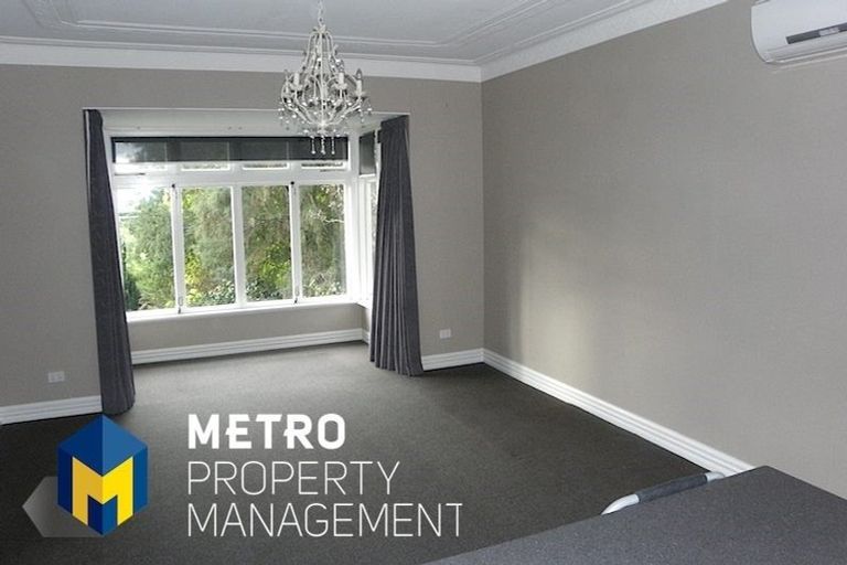 Photo of property in 160 Gladstone Road North, Mosgiel, 9024