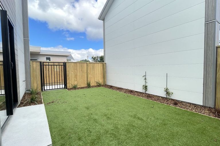 Photo of property in 2/19 Keppel Street, New Brighton, Christchurch, 8083