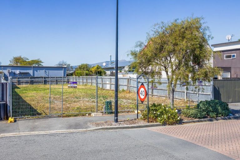 Photo of property in 102 Grafton Street, Waltham, Christchurch, 8011