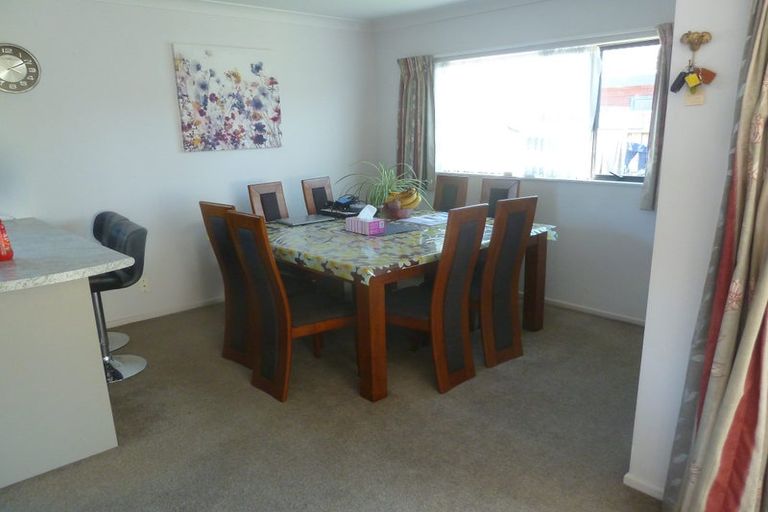 Photo of property in 8 Talbot Grove, Trentham, Upper Hutt, 5018