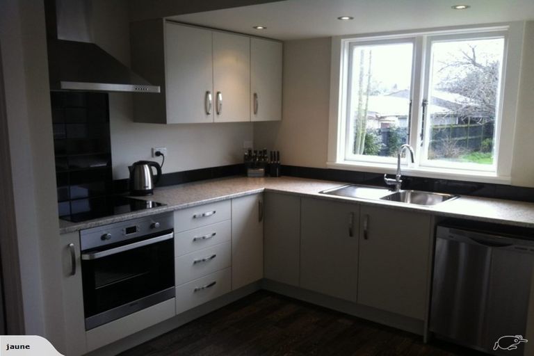 Photo of property in 135 Saint Martins Road, Saint Martins, Christchurch, 8022