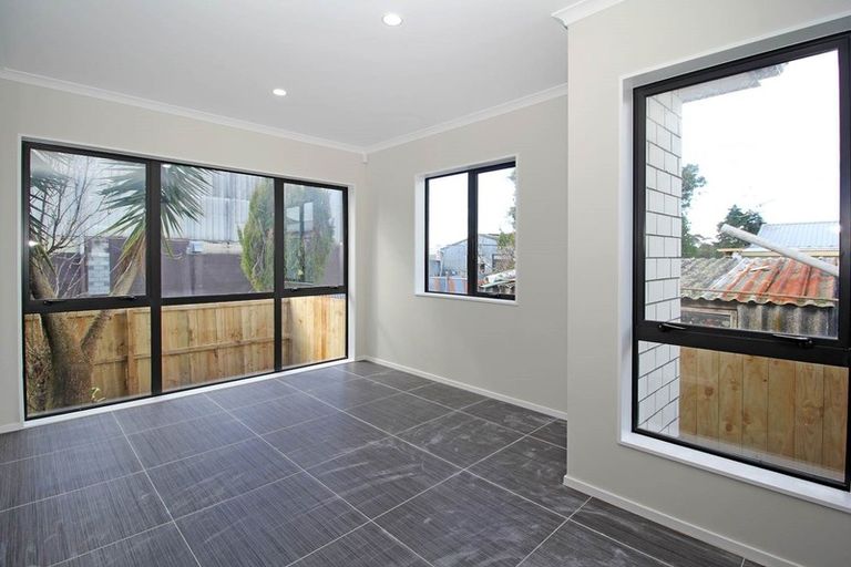 Photo of property in 14 Plunket Avenue, Petone, Lower Hutt, 5012