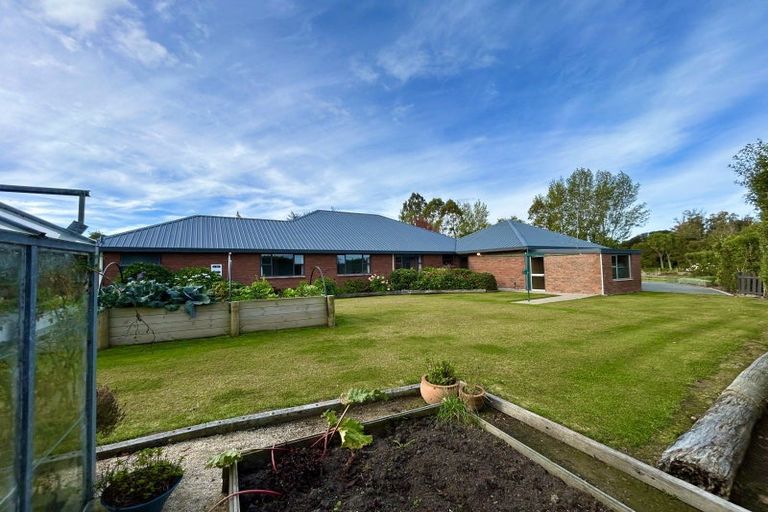 Photo of property in 275 Homestead Road, Weston, Oamaru, 9491